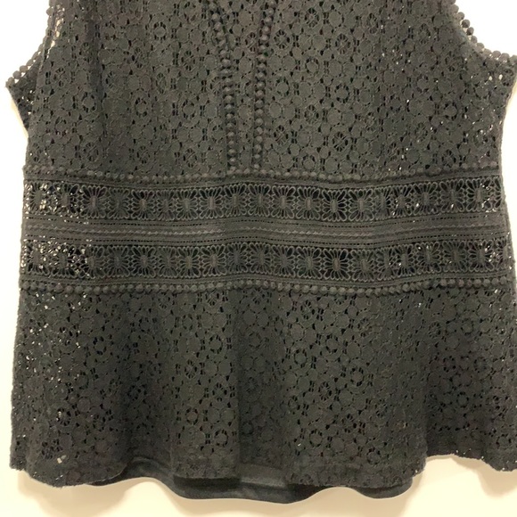 Hazel Black Lace Sleeveless Blouse - Picture 5 of 8